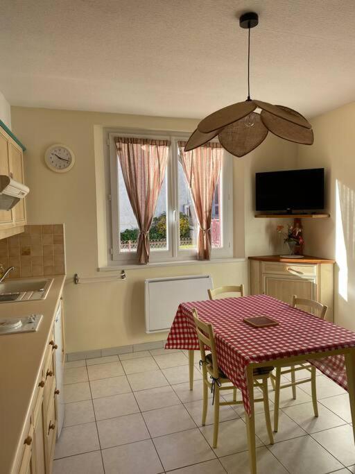 Appartement Au Centre Ville. Cauterets Exterior photo